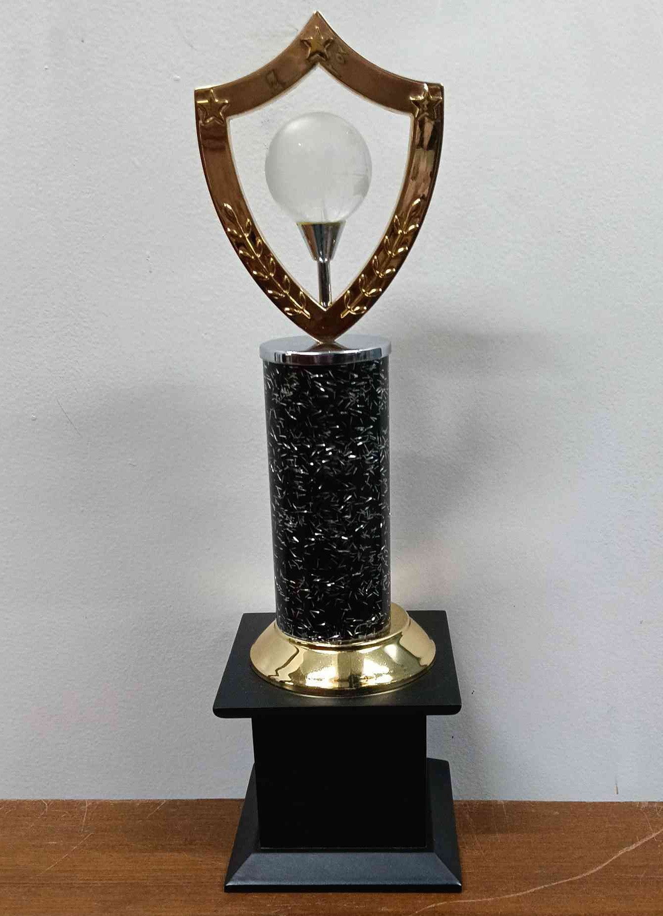 Trophy Metal 981 A