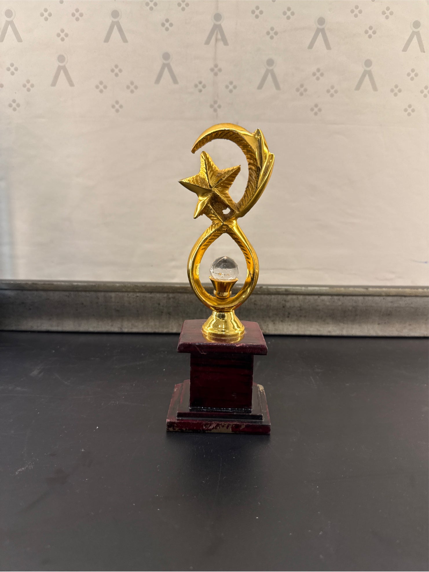 Trophy Metal 504