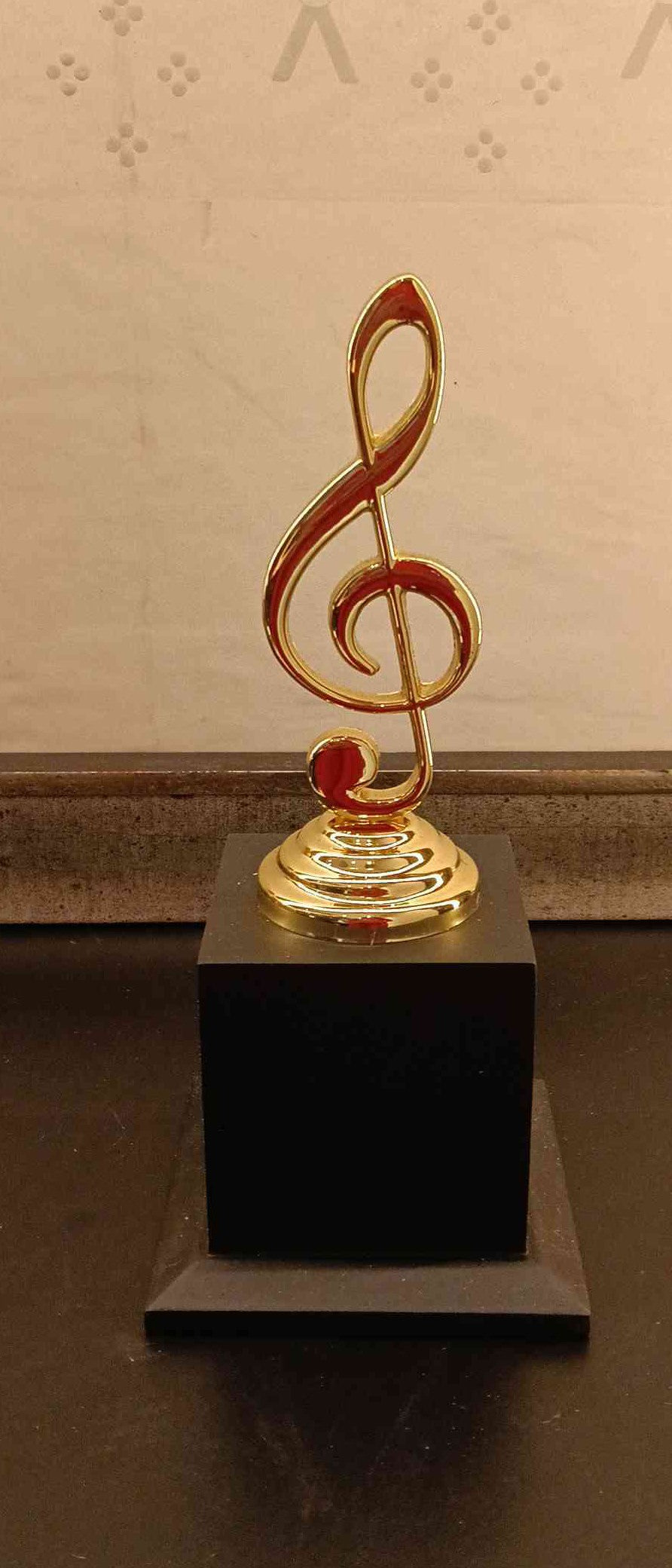 Trophy Metal 1081/A