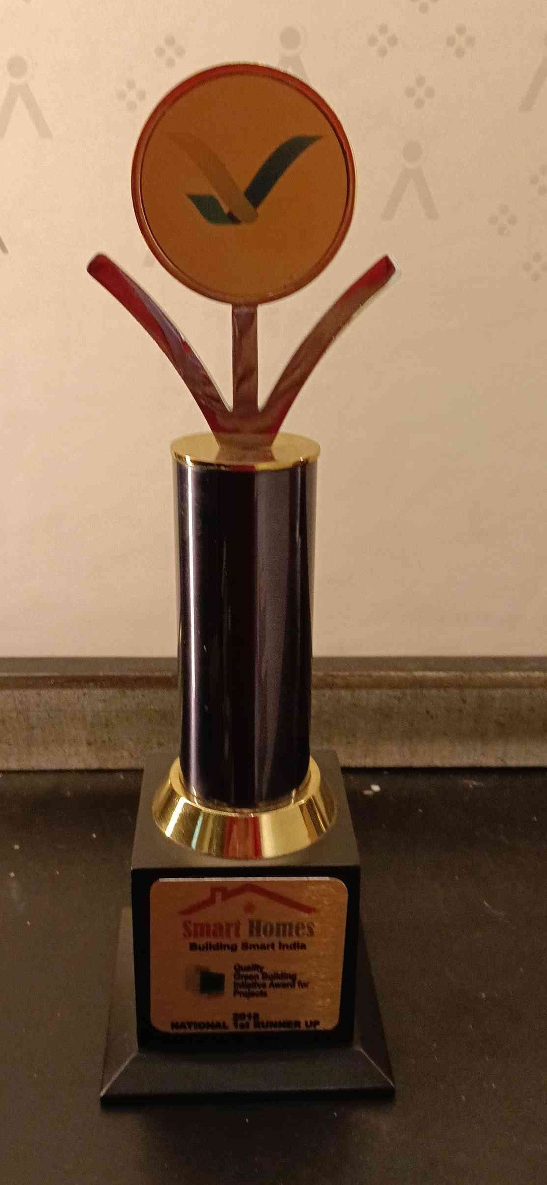 Trophy Metal 2528