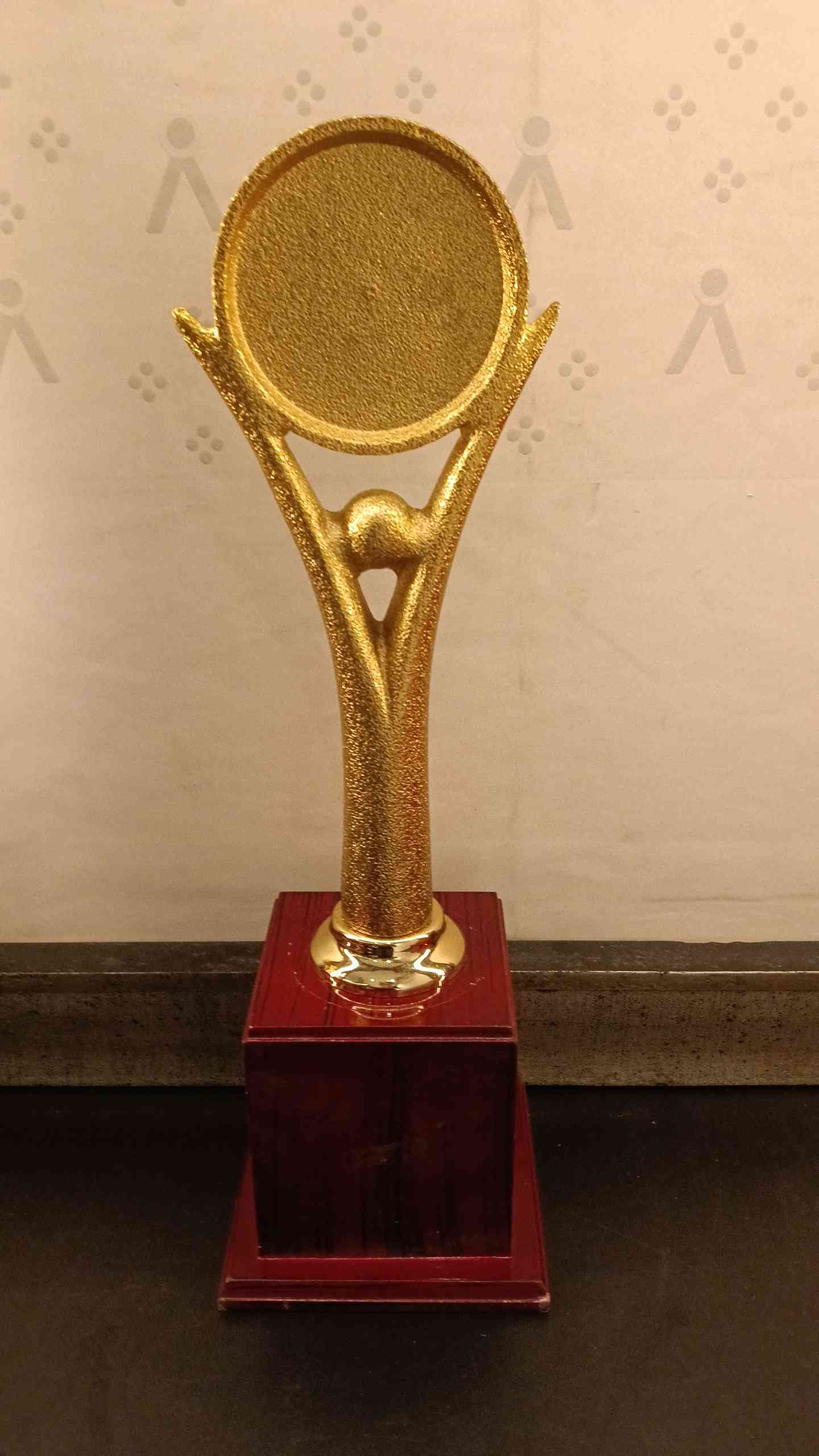 Trophy Metal 3385 4