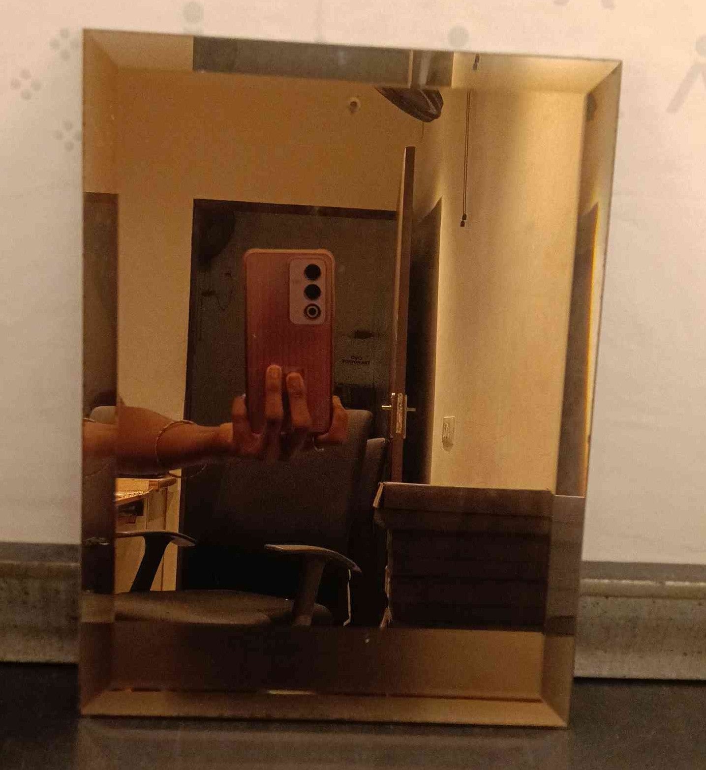 Shield Glass 682 L