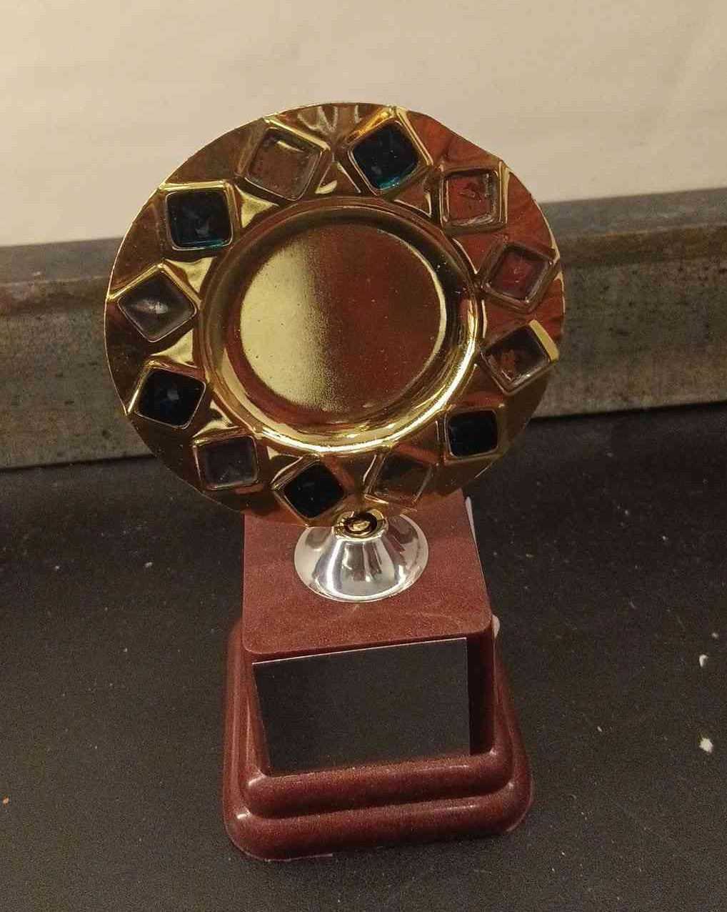 Trophy Metal 1379 1