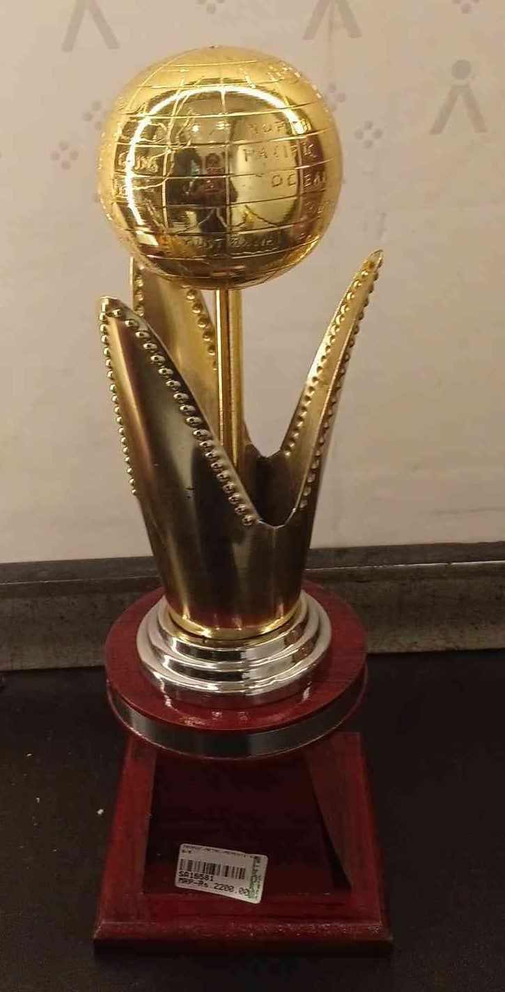 Trophy Metal 4260 B