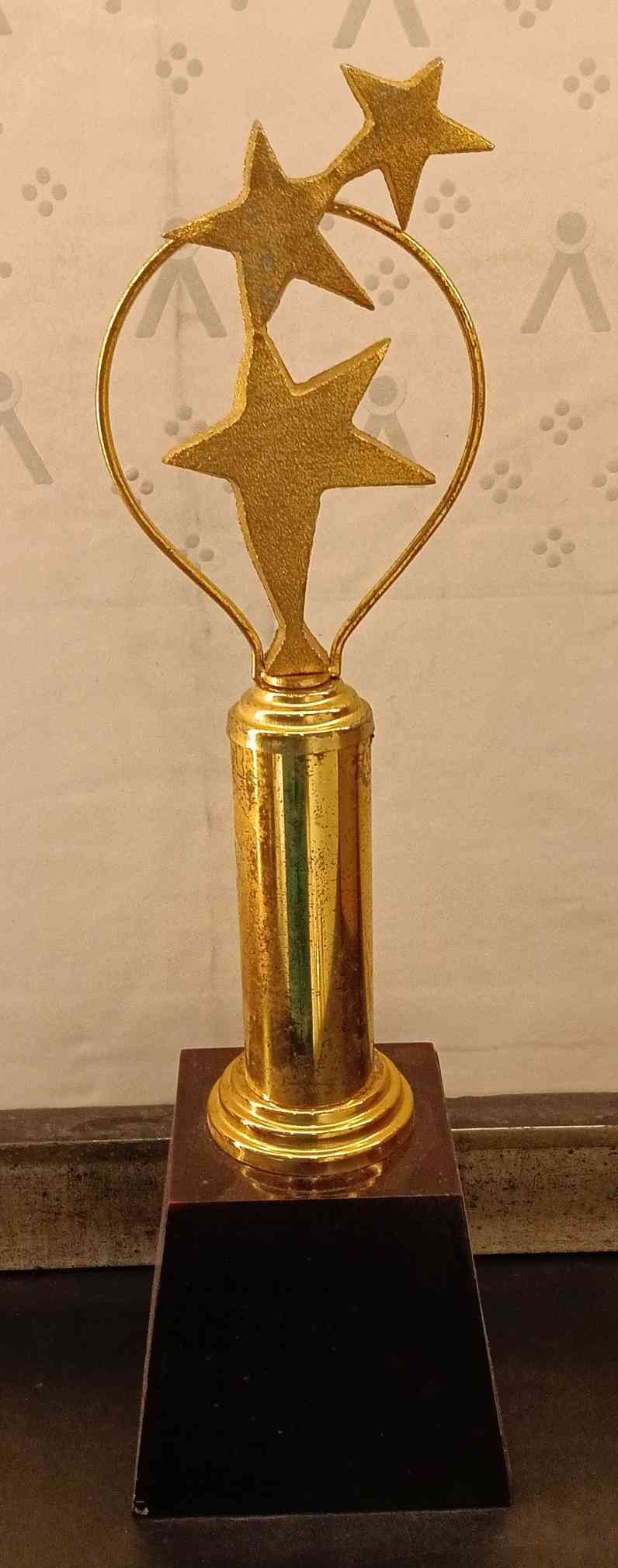 Trophy Metal 1737 2