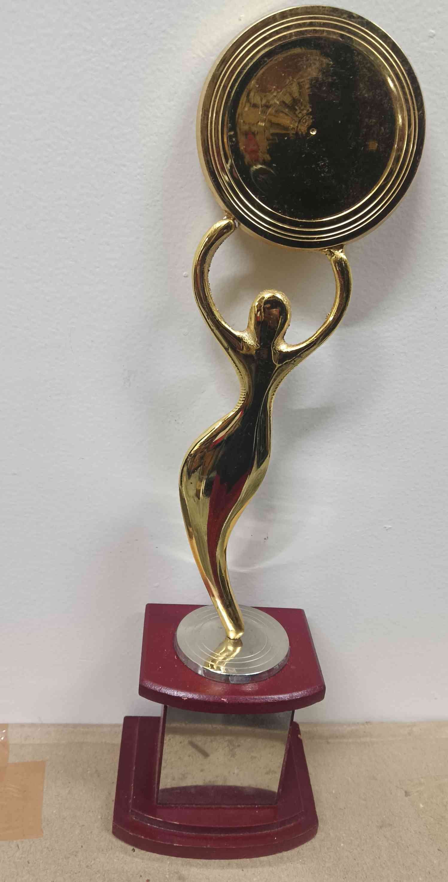 Trophy Metal 1701 2