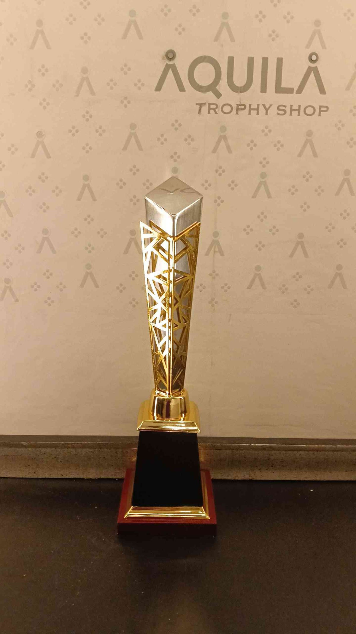 Trophy Metal Jh235 A
