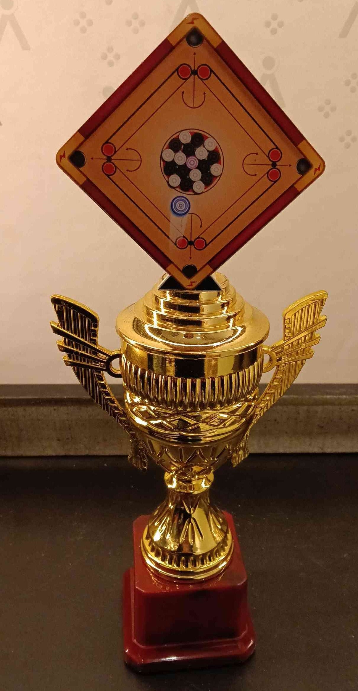 Trophy Metal Cr-1/B