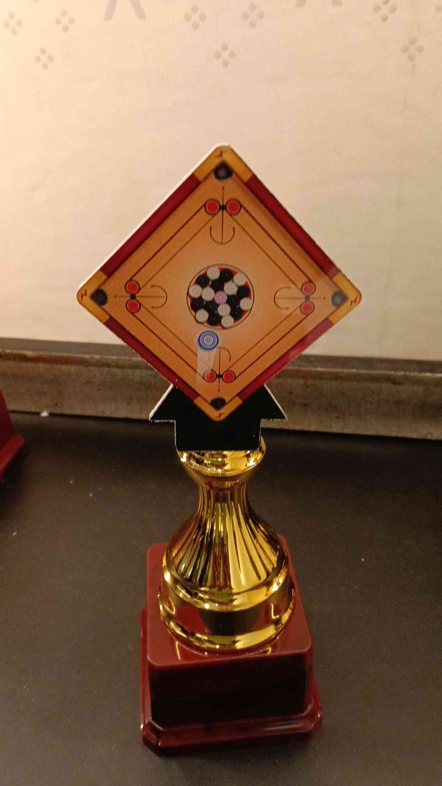 Trophy Plastic 440 B Carrom