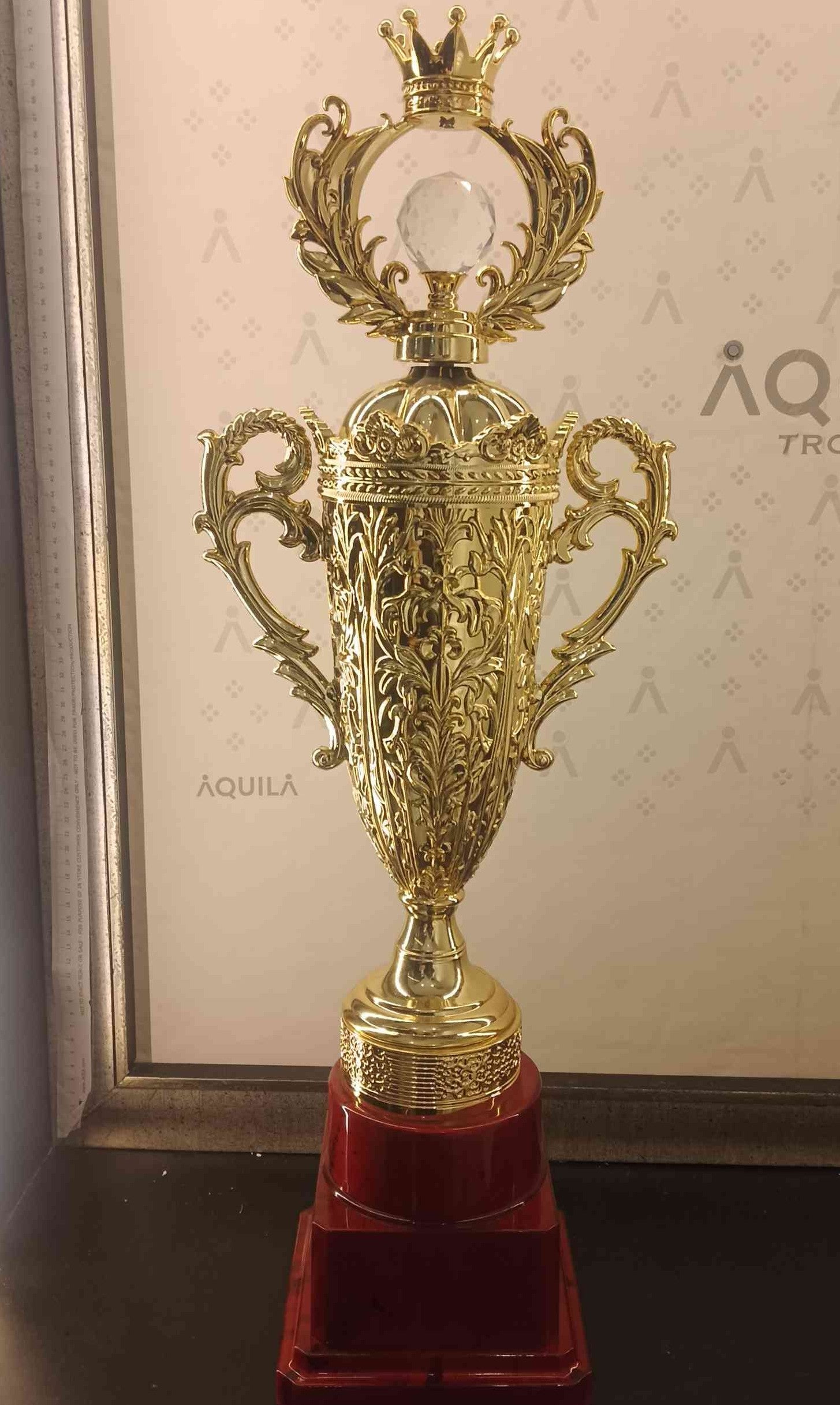 Trophy Plastic 4477 C