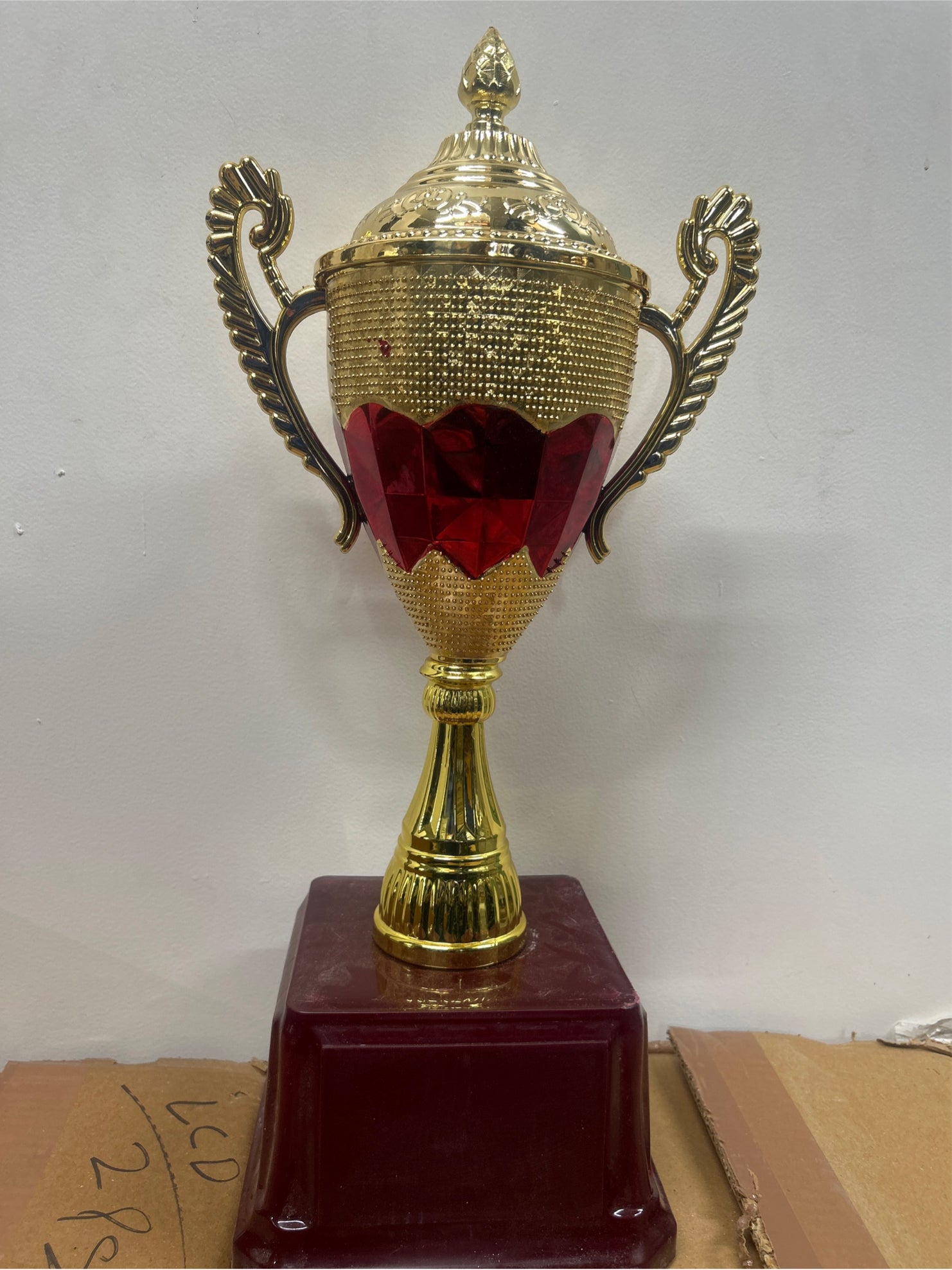 Trophy Plastic 4059 2 E