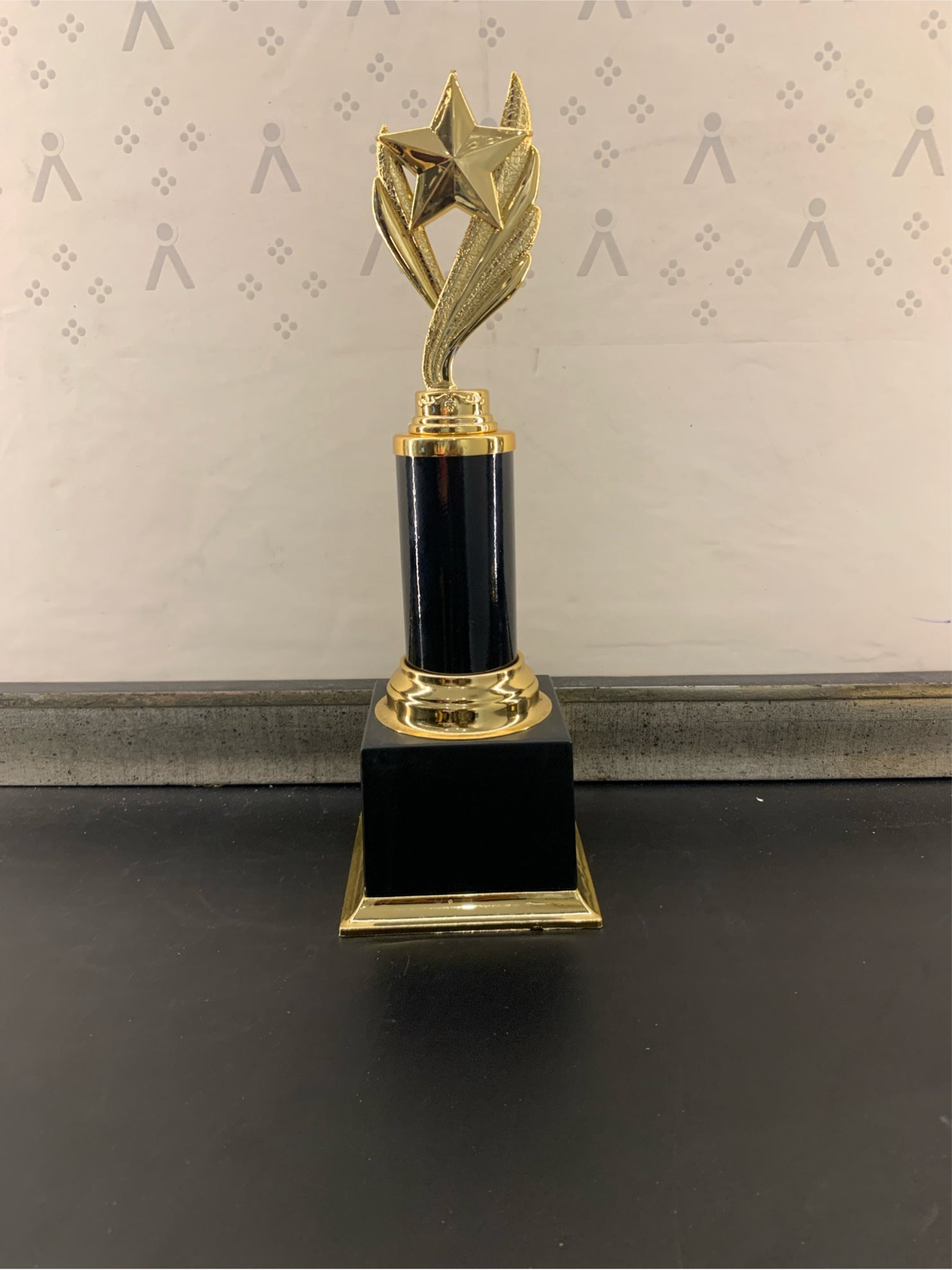 Trophy Plastic 4390 A