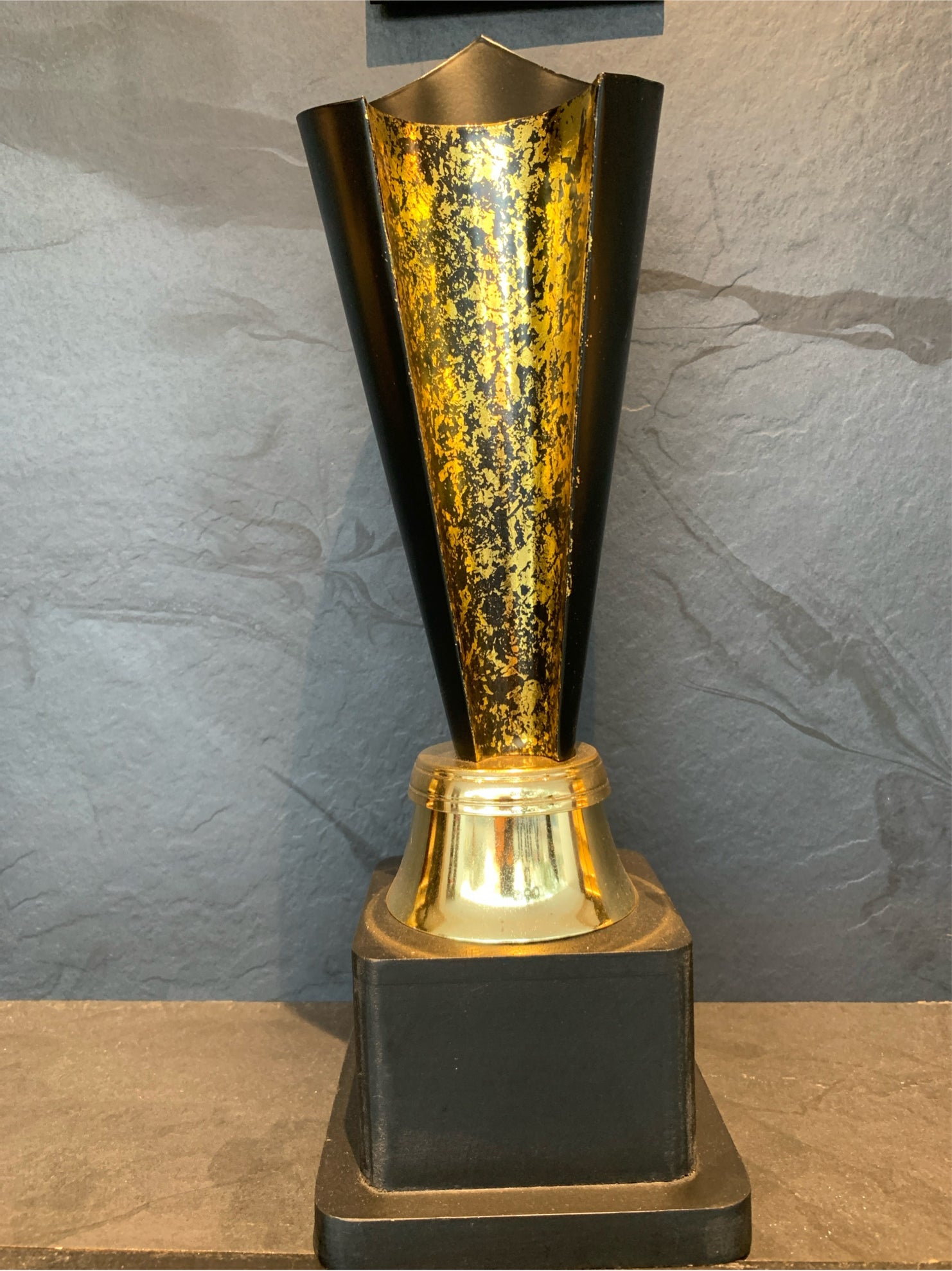 Trophy Metal 4319 A