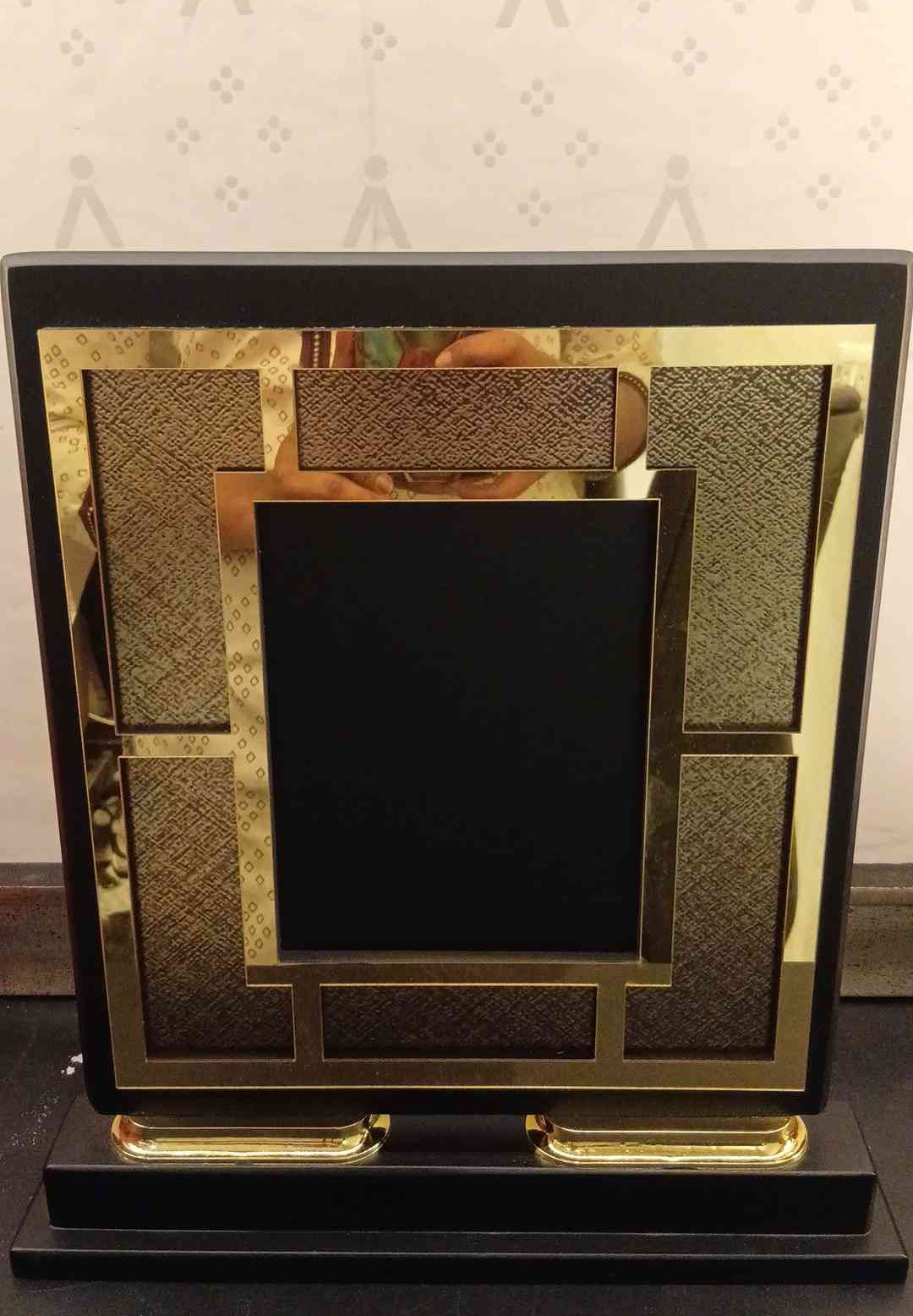 Medal Box Wood 169 M