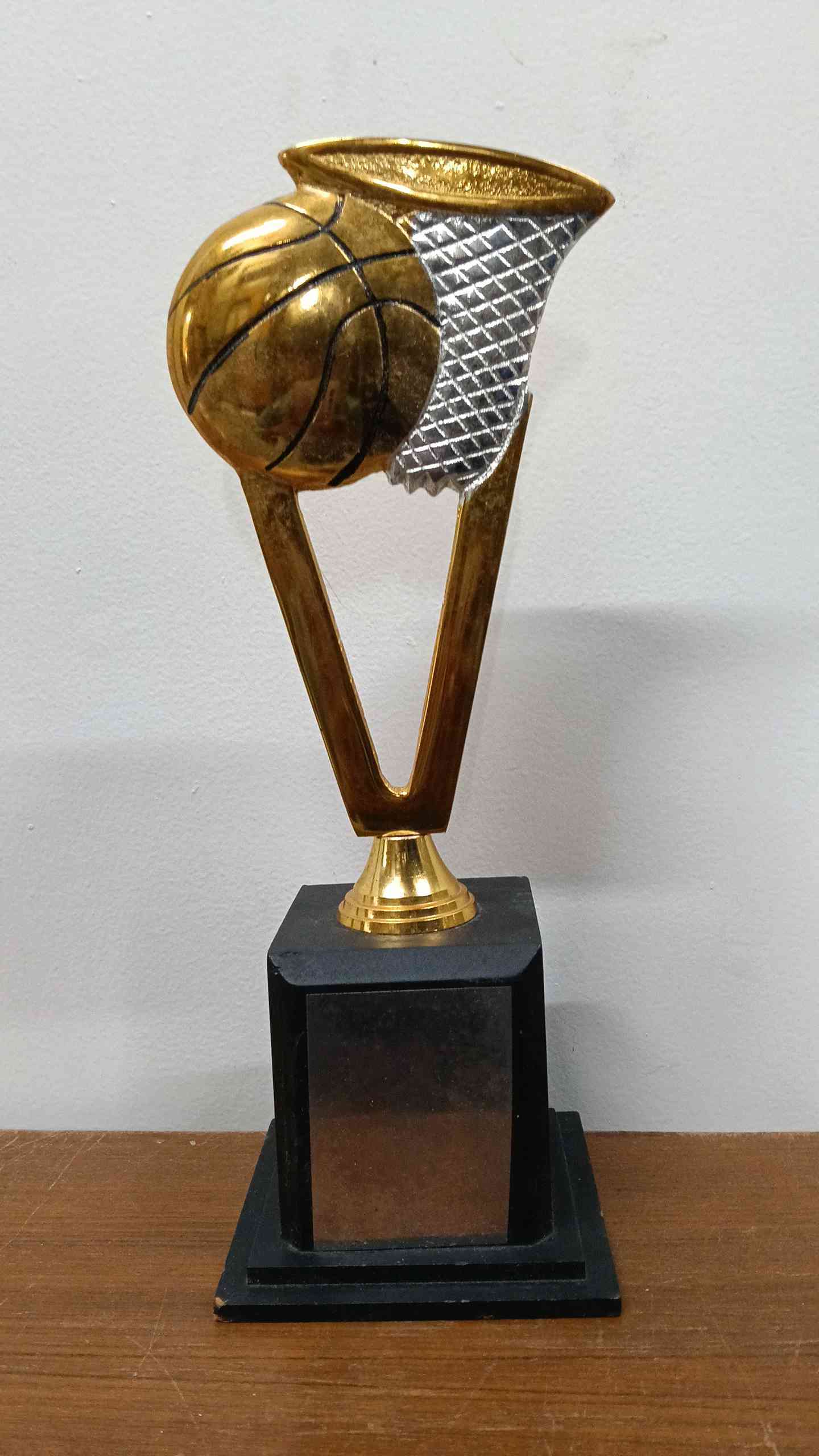 Trophy Metal 411/A