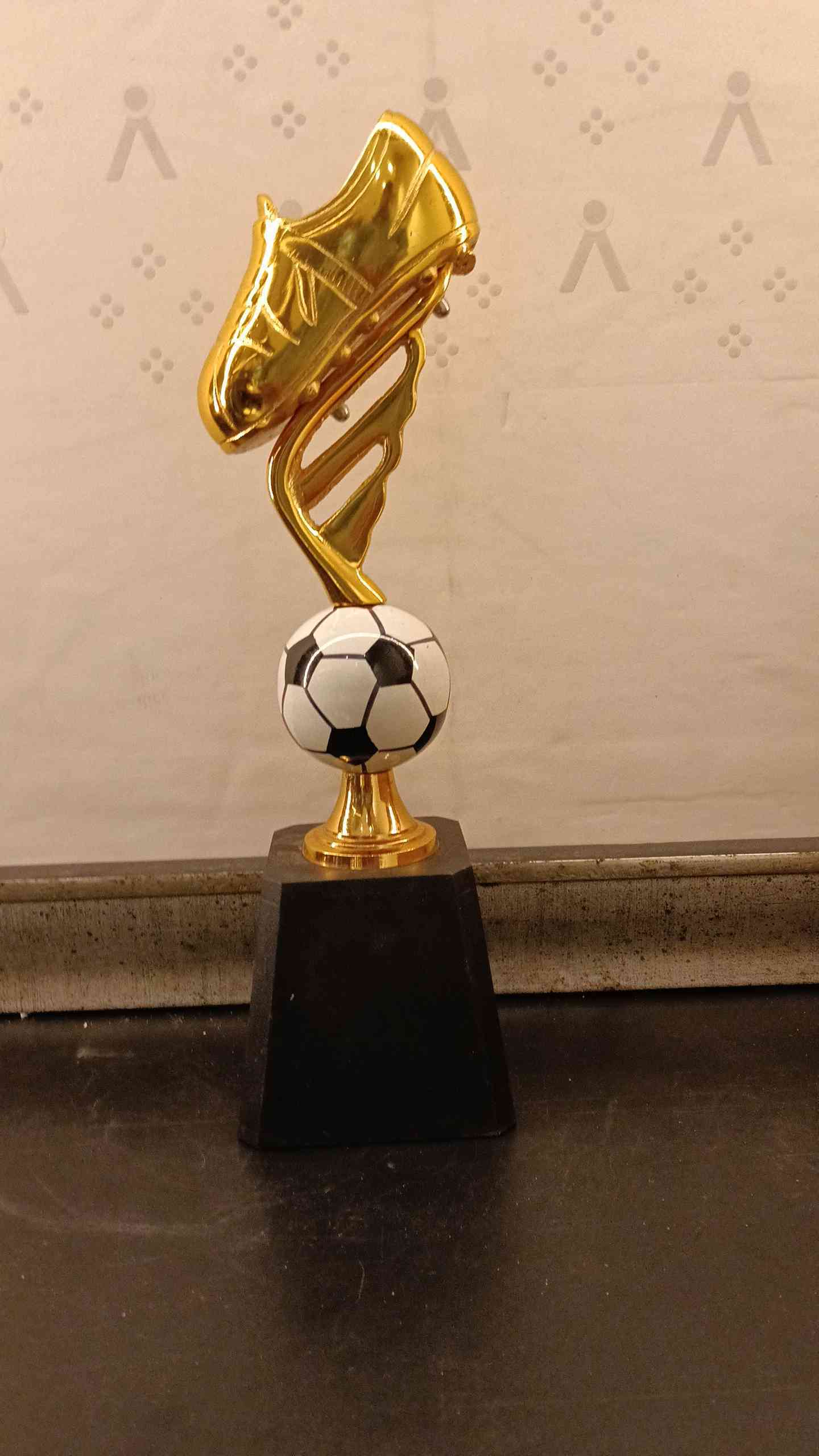 Trophy Metal 2 341 A