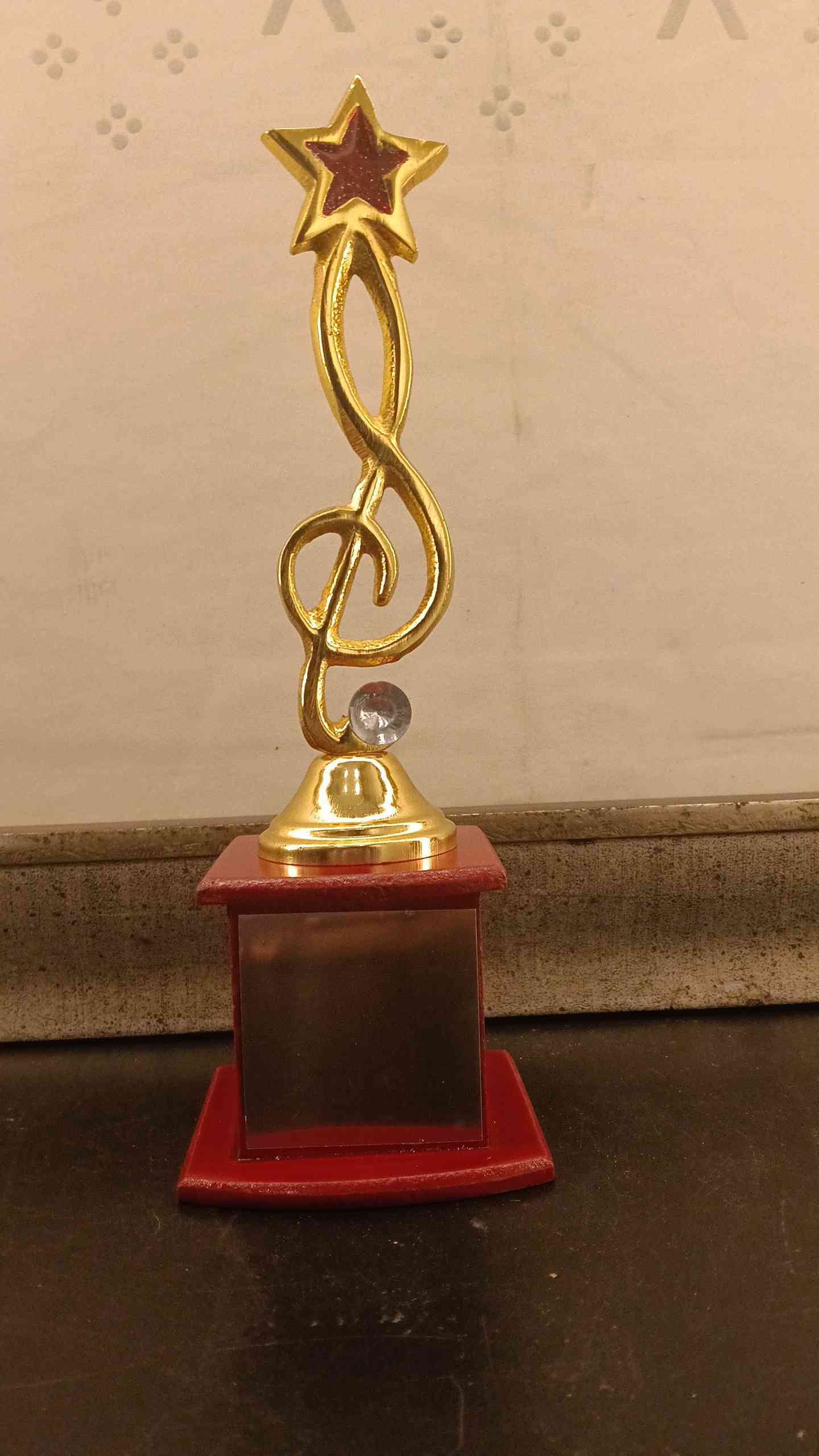 Trophy Metal 4239 C