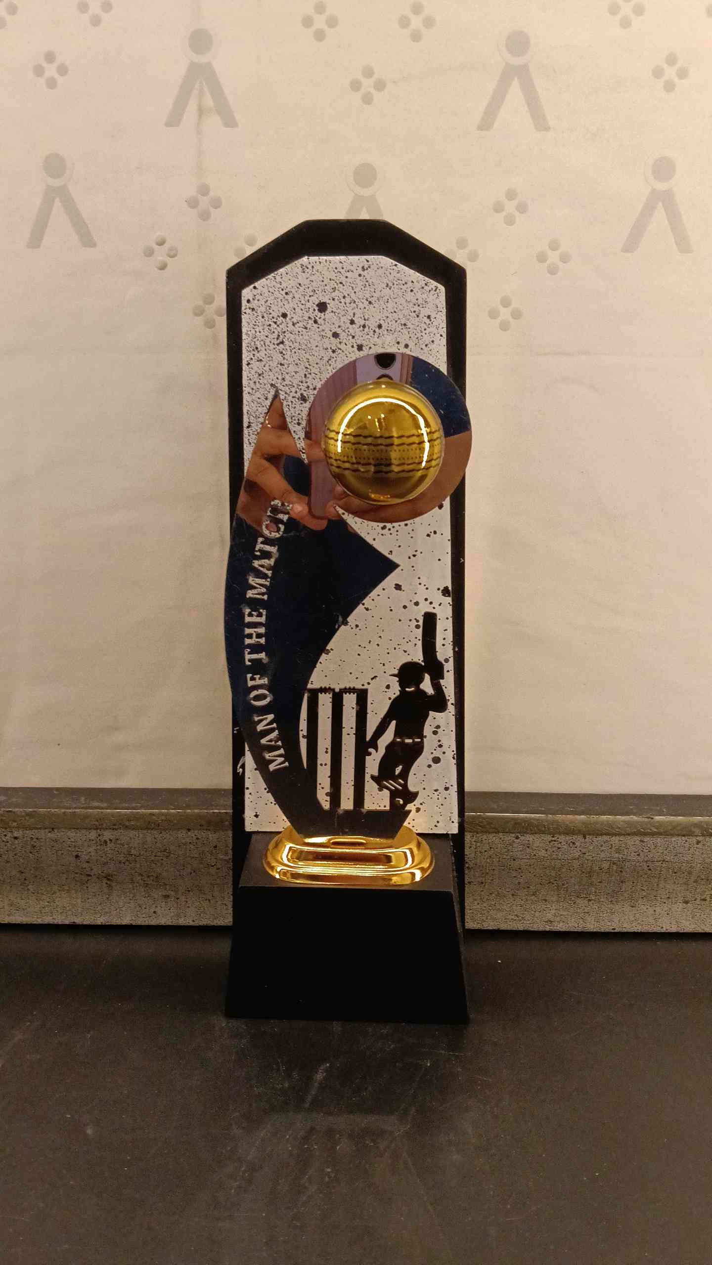 Trophy Metal 69 B Man Of The Match