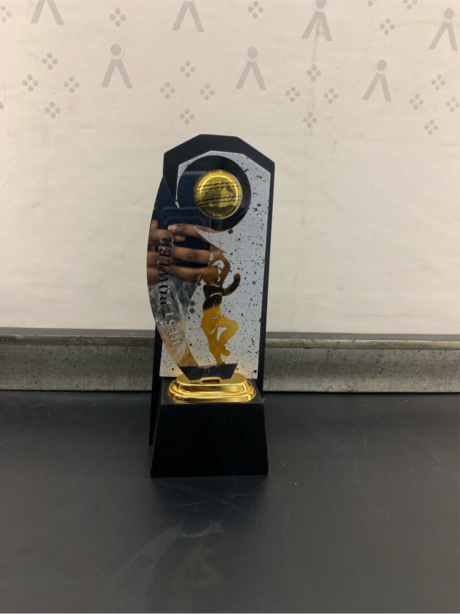 Trophy Metal 69 A Best Bowler