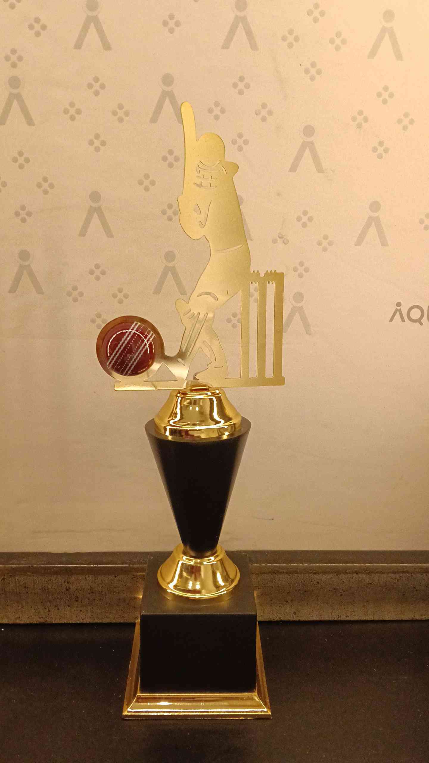 Trophy Metal Jh223 B
